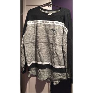 PINK Victoria’s Secret Pullover Crew